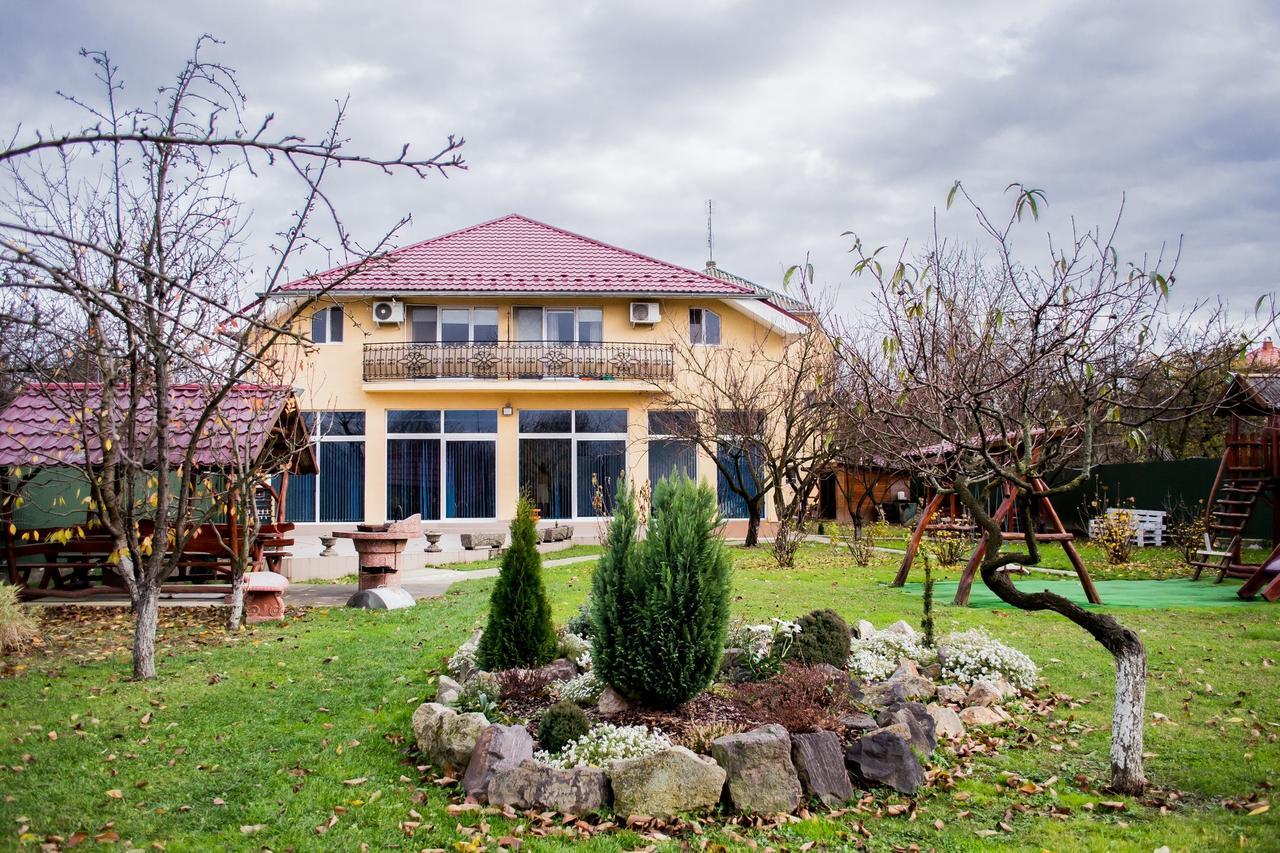 Hotel Beauty Complex Beregovo Exterior foto